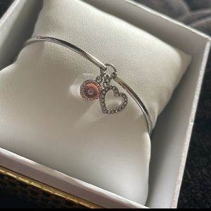 BRAND NEW MICHAEL KORS Heart Charm Bracelet